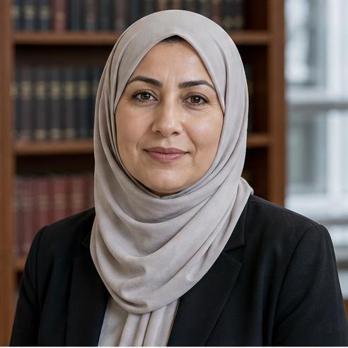 Portrait of Professor Mariam Saleh